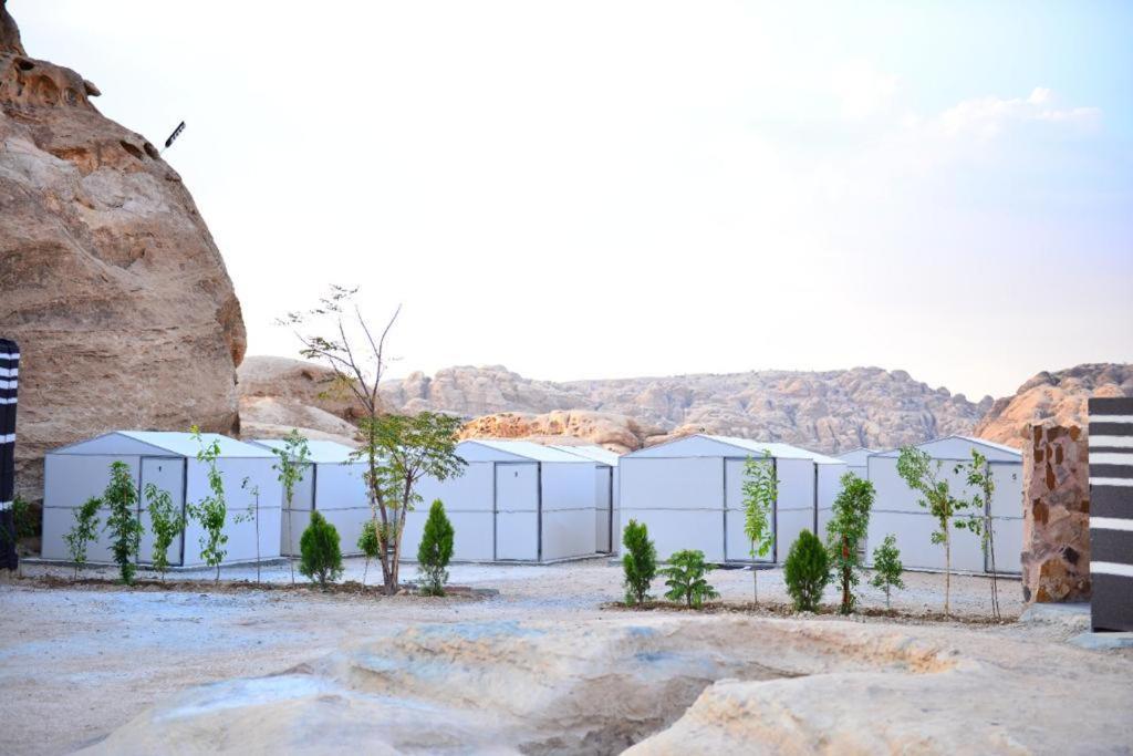 Отель Petra Spirit Camp Al Hayy Экстерьер фото